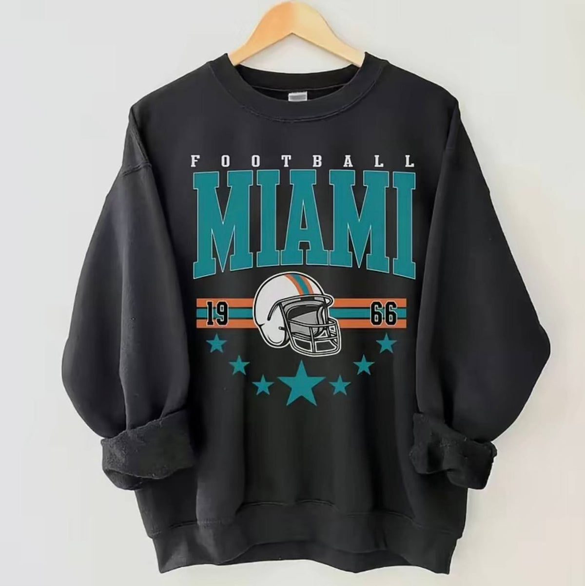 Vintage 90s All Team Football Sweatshirt - Black, Retro 1960s Cowboy Game Day Crewneck, Unisex Pullover for Men and Women, Soft Cotton Blend Fan Gift, Classic Sportswear for Football Lovers - AL