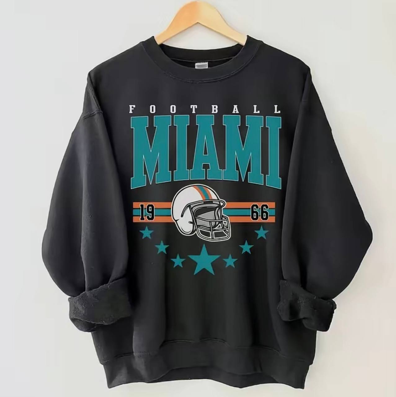 Vintage 90s All Team Football Sweatshirt - Black, Retro 1960s Cowboy Game Day Crewneck, Unisex Pullover for Men and Women, Soft Cotton Blend Fan Gift, Classic Sportswear for Football Lovers - AL